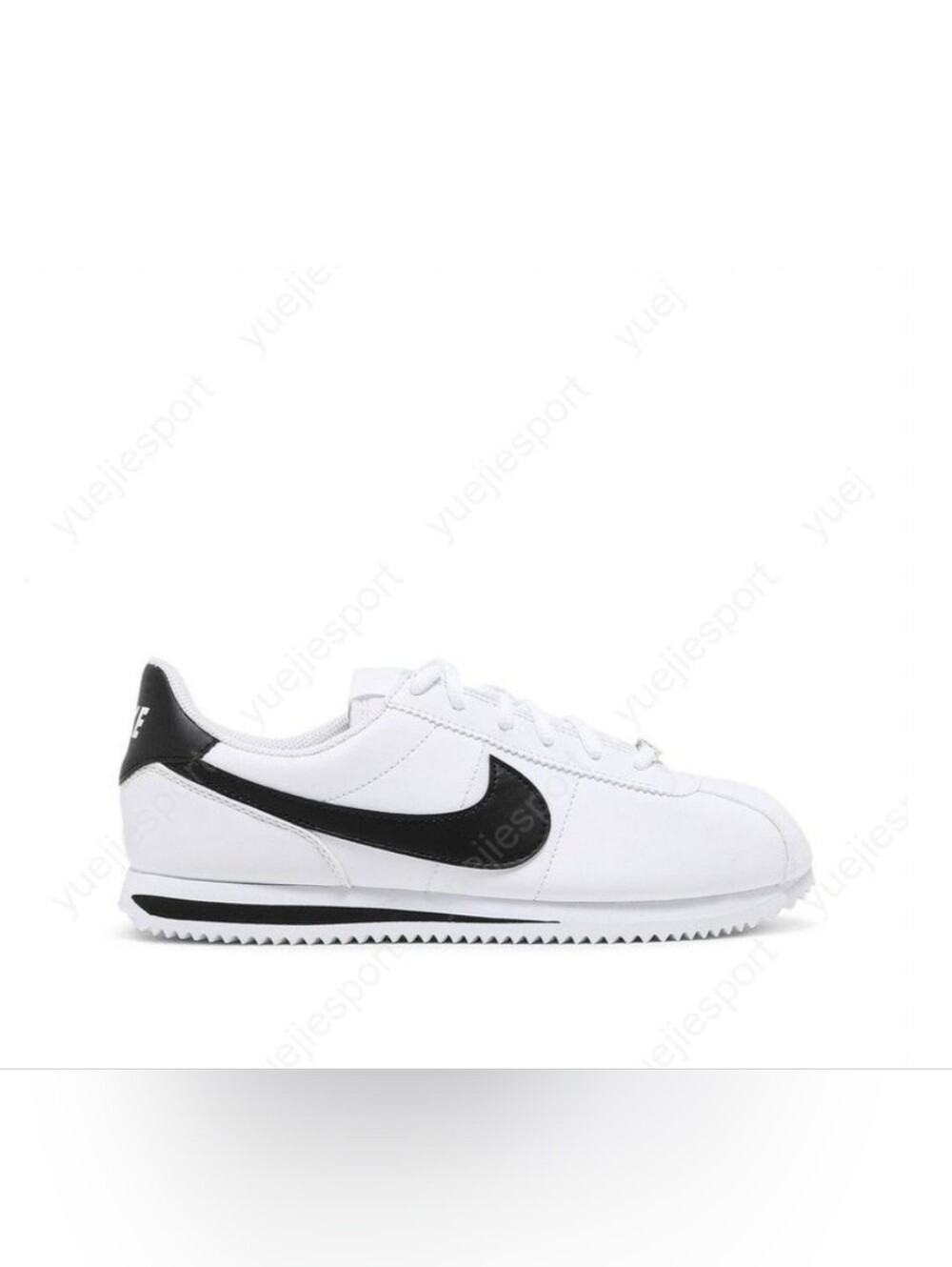 Nike Cortez Basic SI Gs White Sneakers Size 9